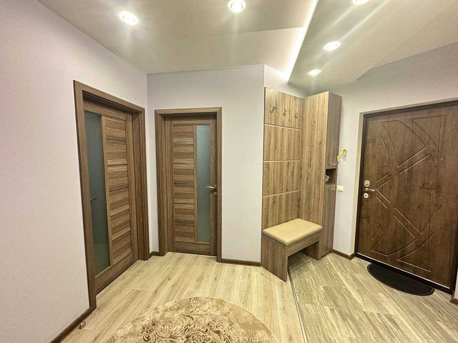 Продам 2к квартиру, ж/м Перемога-1
ЖК Набережний квартал