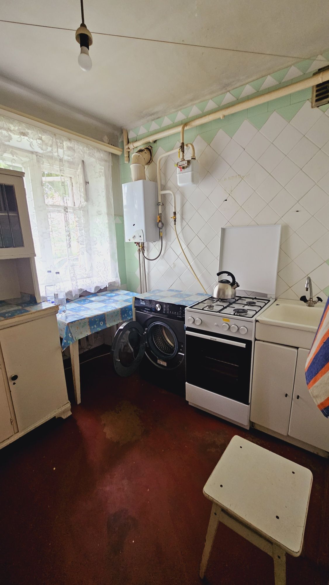 Оренда 2к кв на Дачній