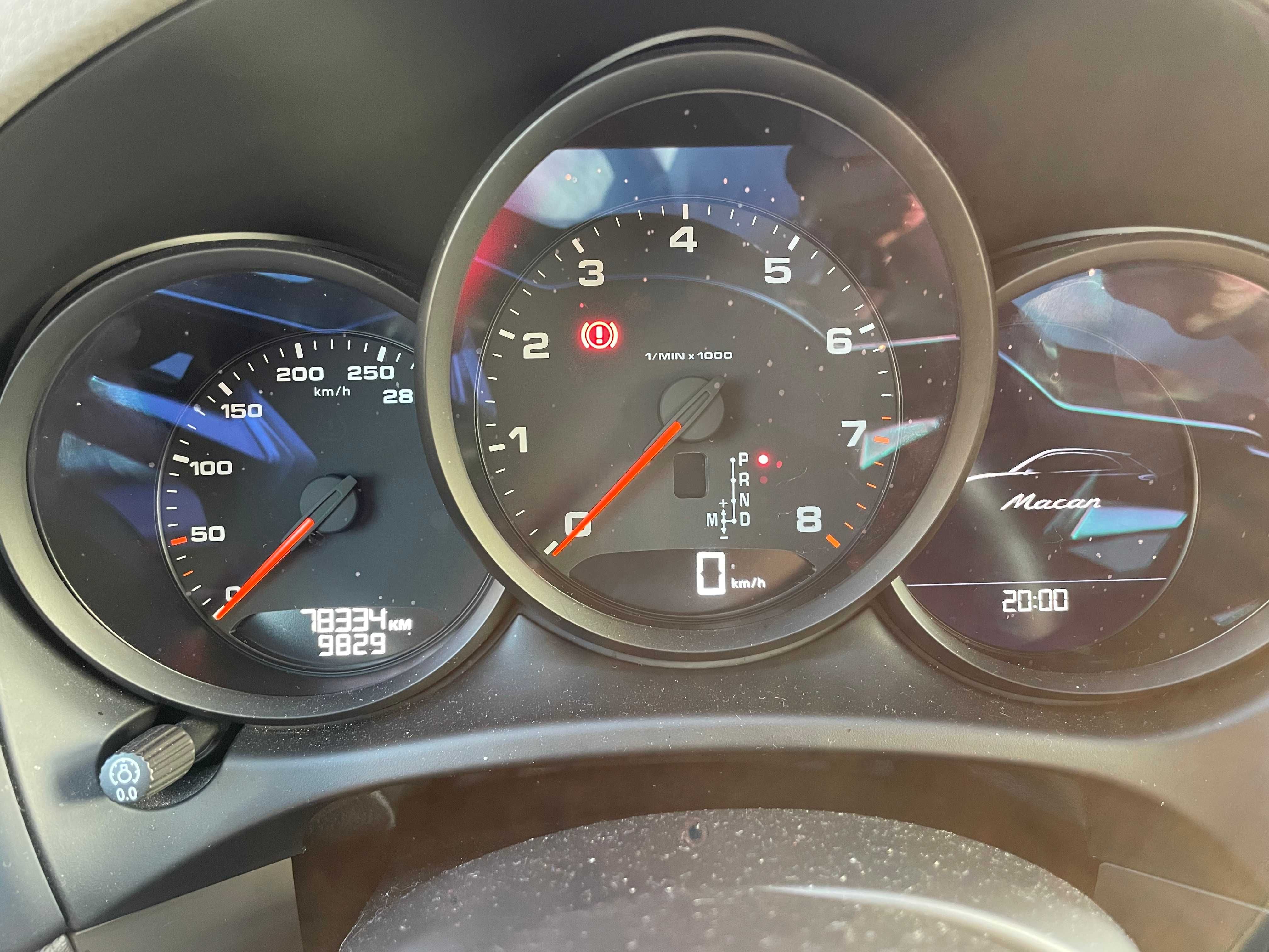 Porsche Macan salon PL