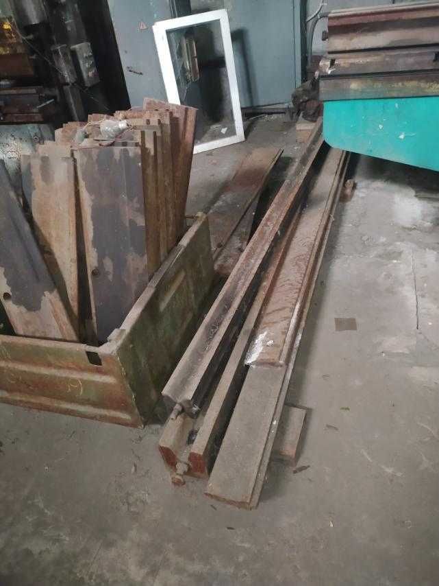 Листогиб Пресс листогибочный кромкогиб И 1330 RKXA 4750 LEE 100