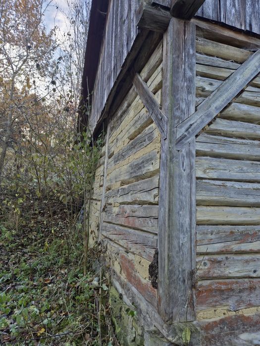 Stare deski, stodoły do rozbiórki