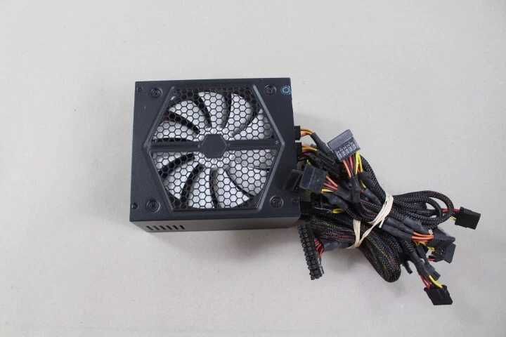 блок живлення RAIDMAX Technology 1000W SEMI-MODULAR RX-1000AE