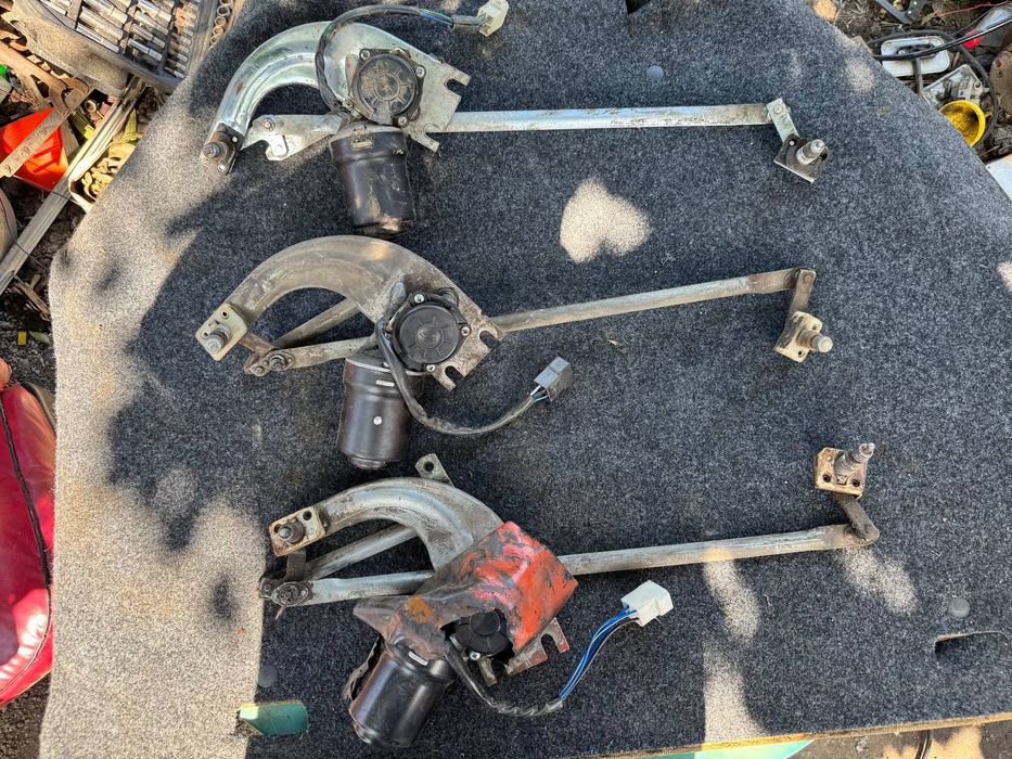 Продам Моторчик дворников в сборе с Трапецией  ВАЗ 2101-07 Классика