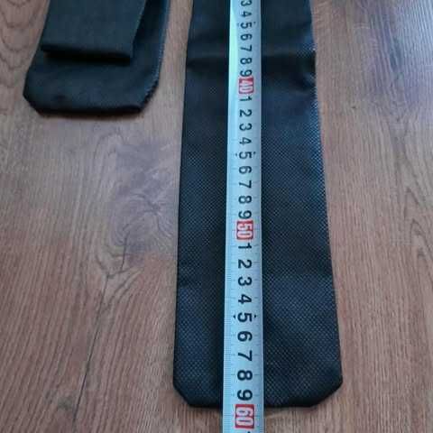 Nowe pokrowce osłony antyszronowe na wycieraczki samochodowe