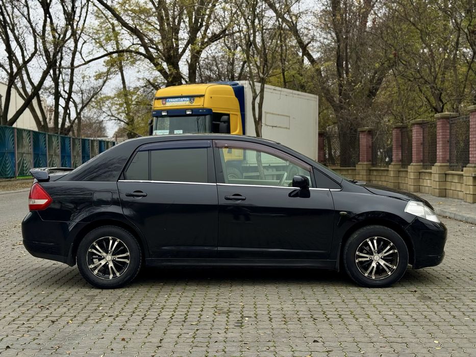 Nissan Tiida автомат  лучшая цена