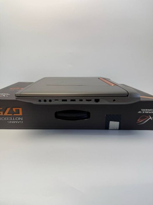 Asus ROG G752 | i7-6700HQ | GTX 1060 6 ГБ | 16/480 | IPS FHD 75 Гц