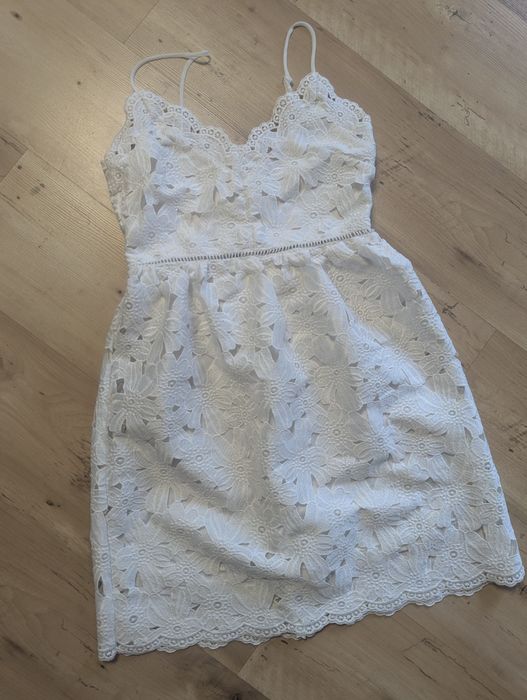 Sukienka koronka gipiura biała H&M boohoo XS