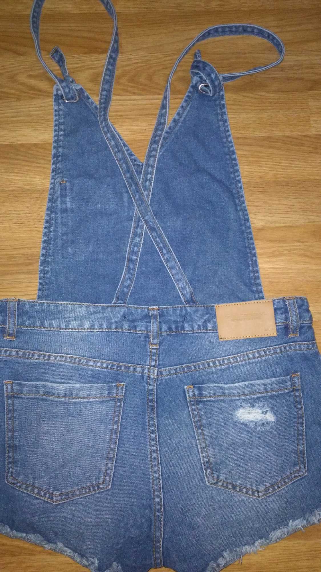 Комбинезон джинсовый S летний шорты