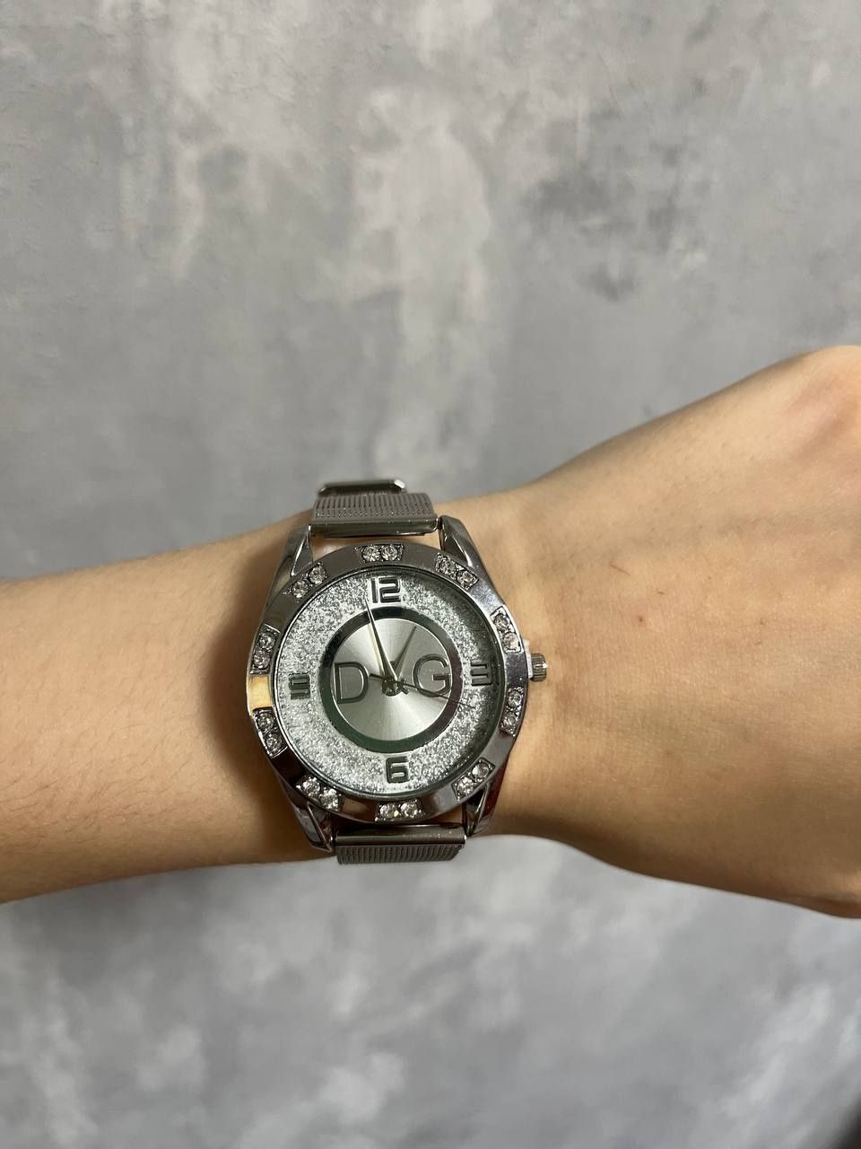 Женские Часы фирмы D&G
