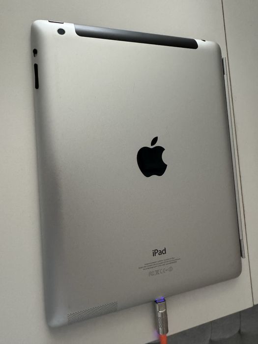 Apple iPad 4 Wi-Fi + 4G (4th generation)+ Extras