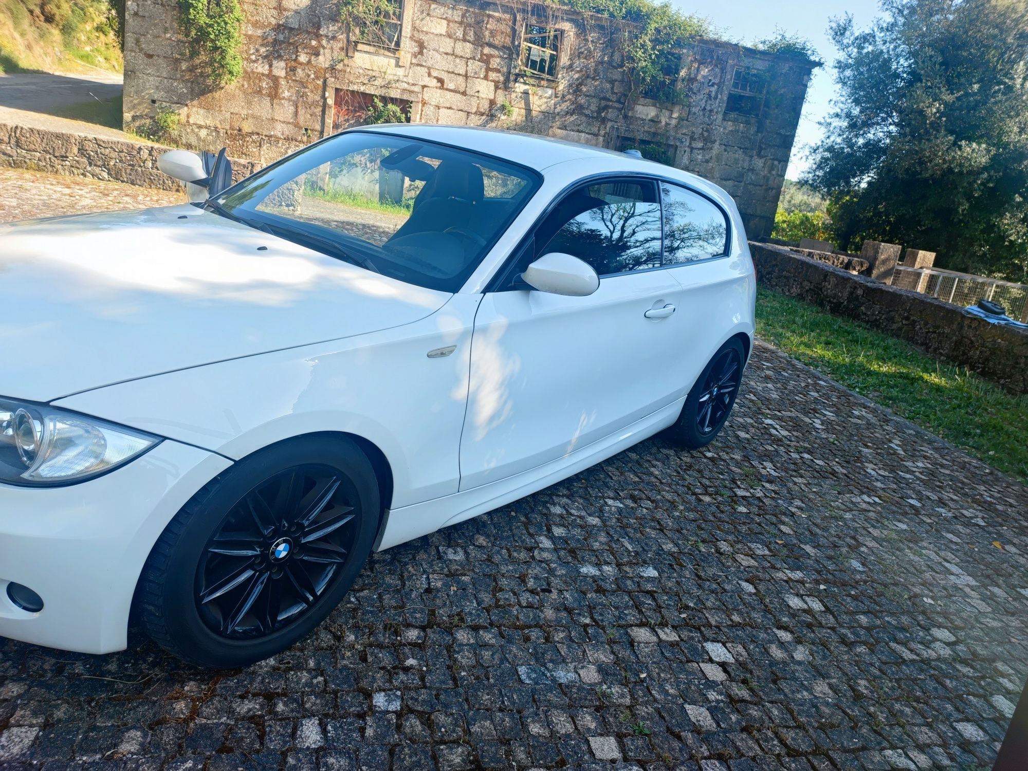 Vendo BMW 118D pack M