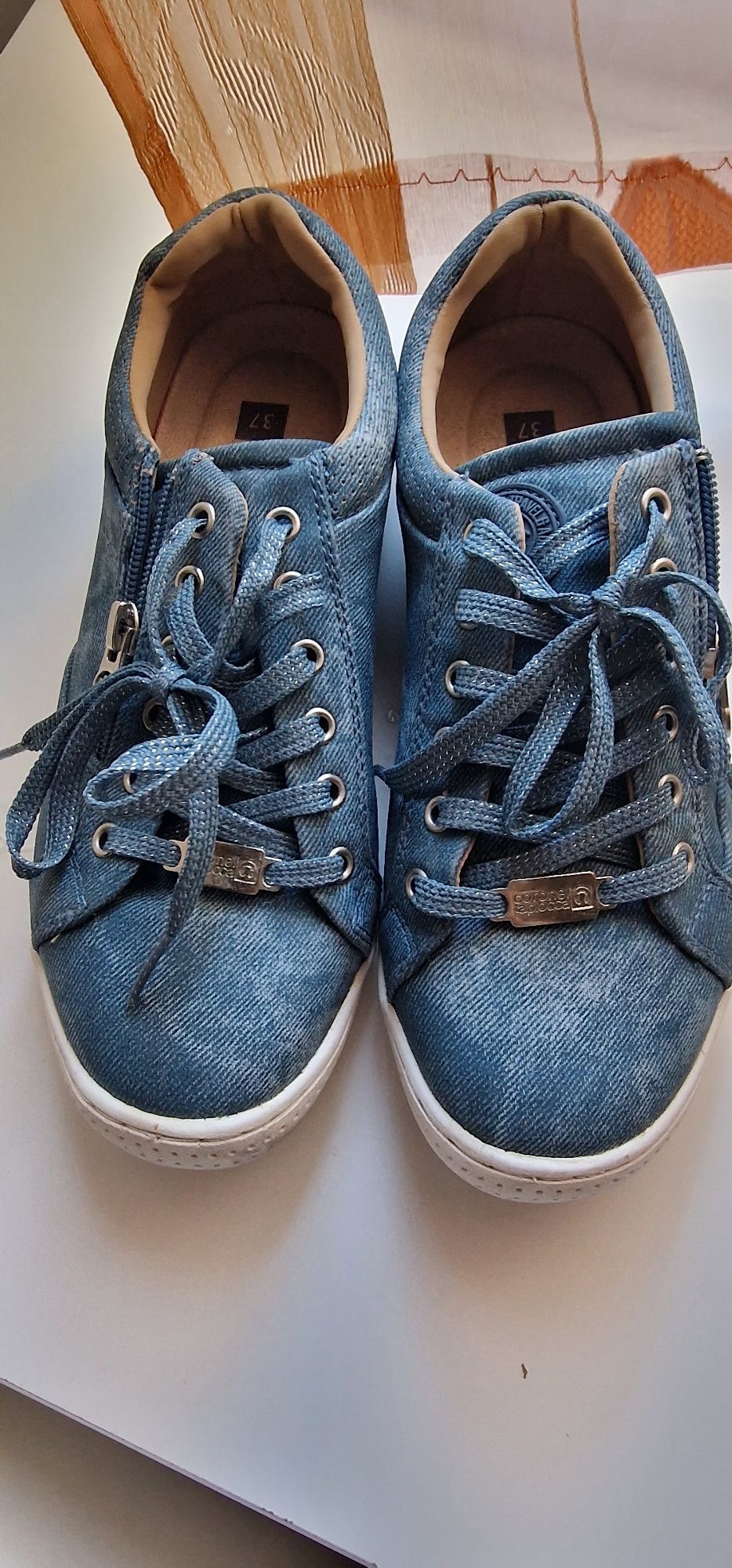 Tenis senhora Coronel  Tapioca 37