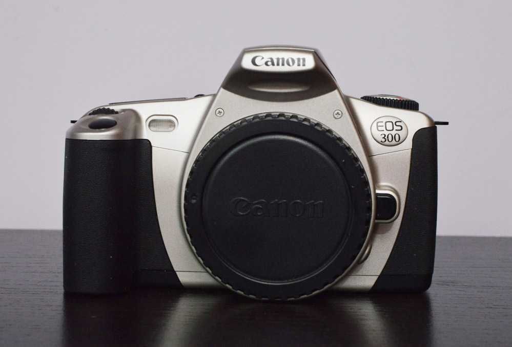 Canon EF 28-80 mm f/3.5-5.6 - Повнокадровий - Новий