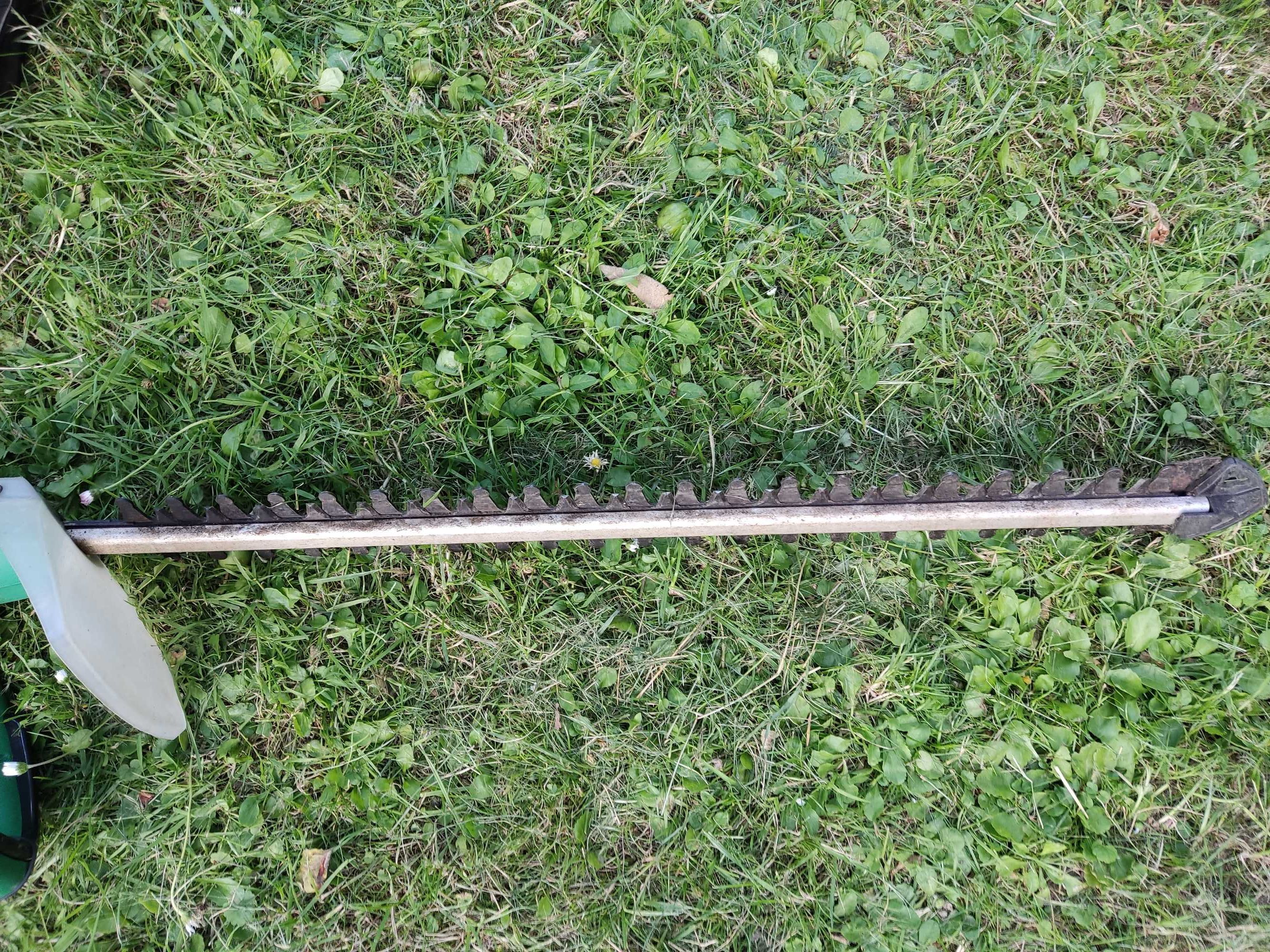 Nożyce elektryczne do żywopłotu Heckenschere GLH 661