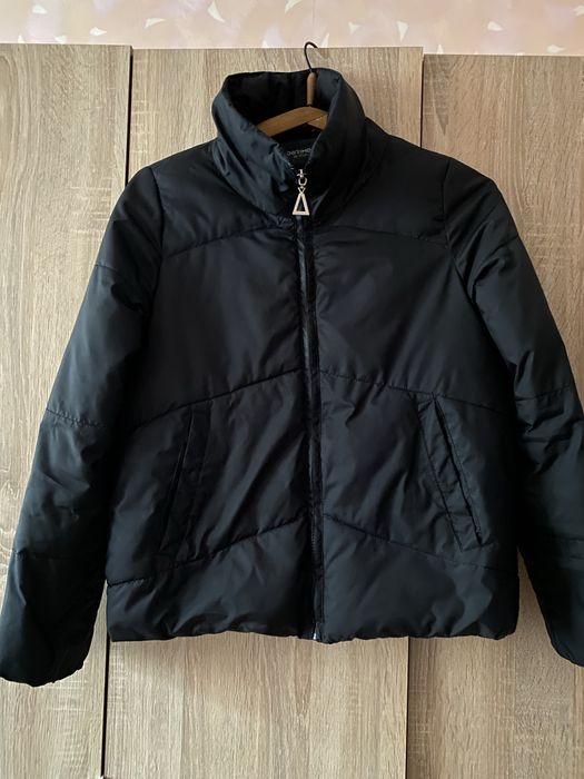 Куртка жіноча