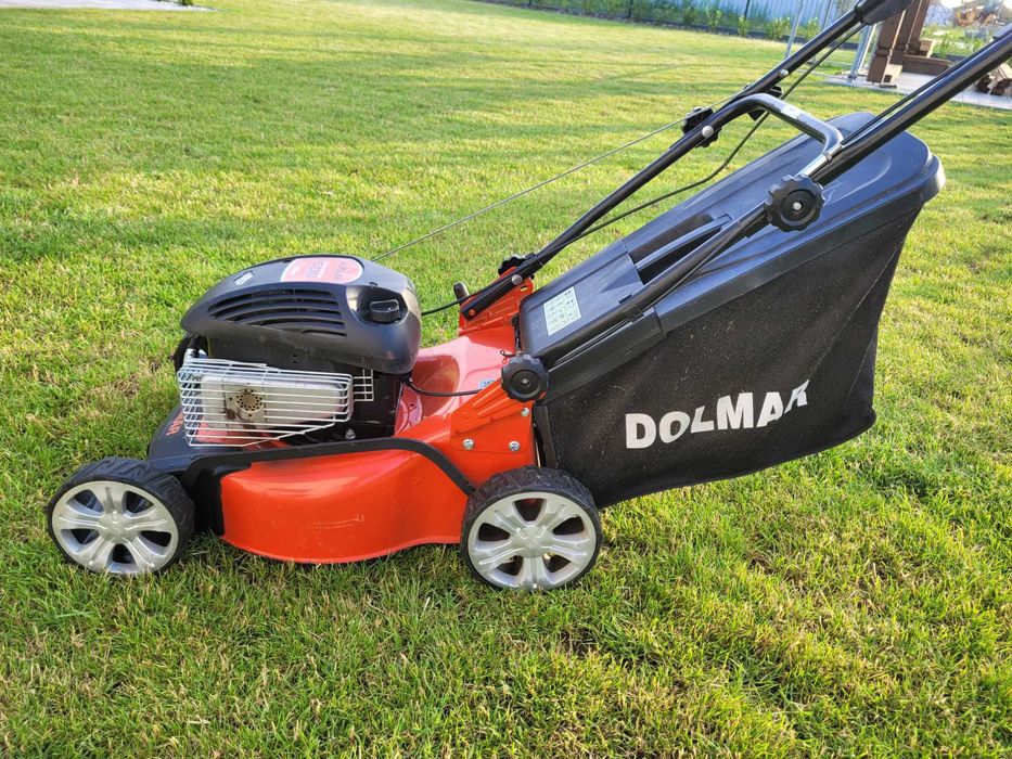 kosiarka spalinowa Dolmar ładny stan, kosz Briggs and Stratton 158cc