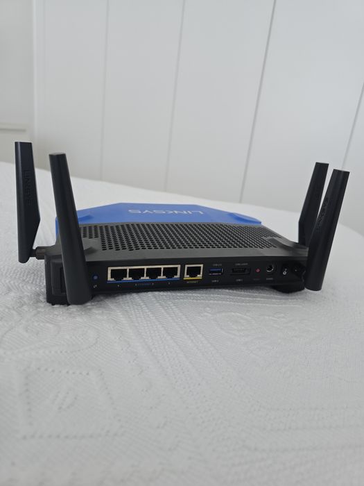 Linksys WRT 3200ACM router