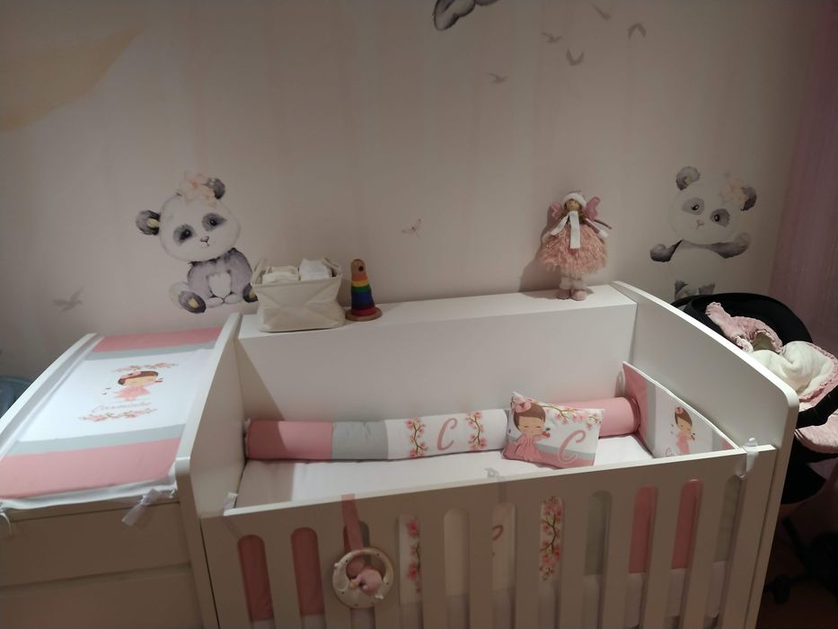 Quarto bebé menina elegante - branco e rosa