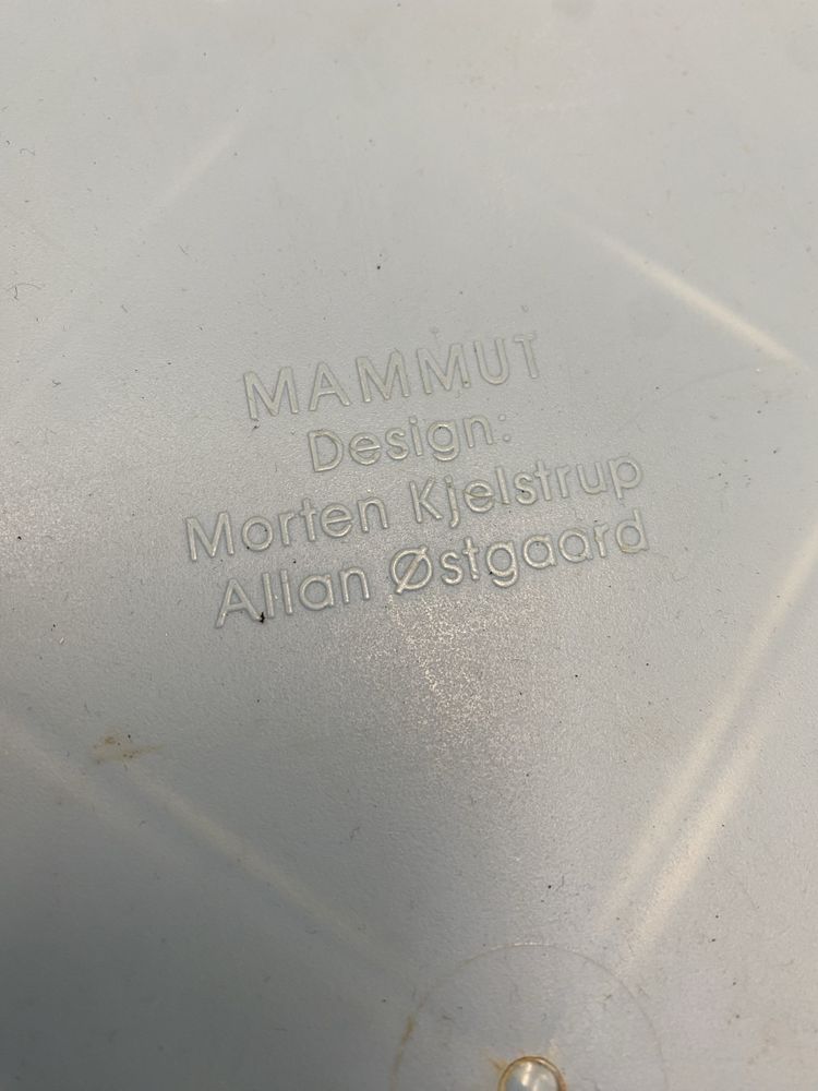 Stolik stół niebieski IKEA Mamut