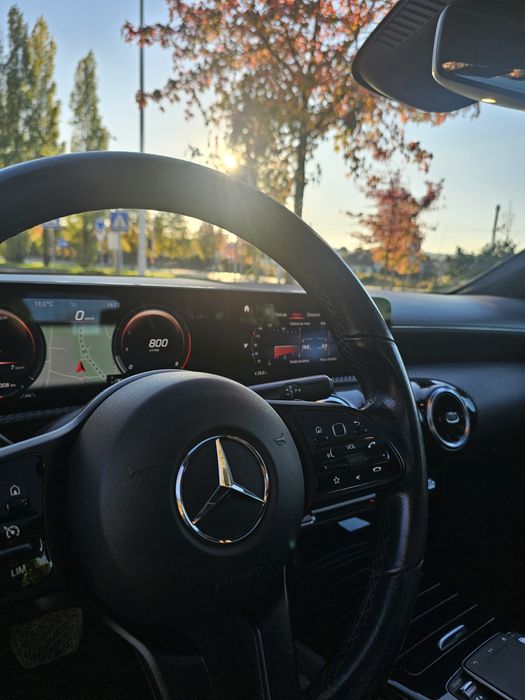 Mercedes-Benz A180 Automático