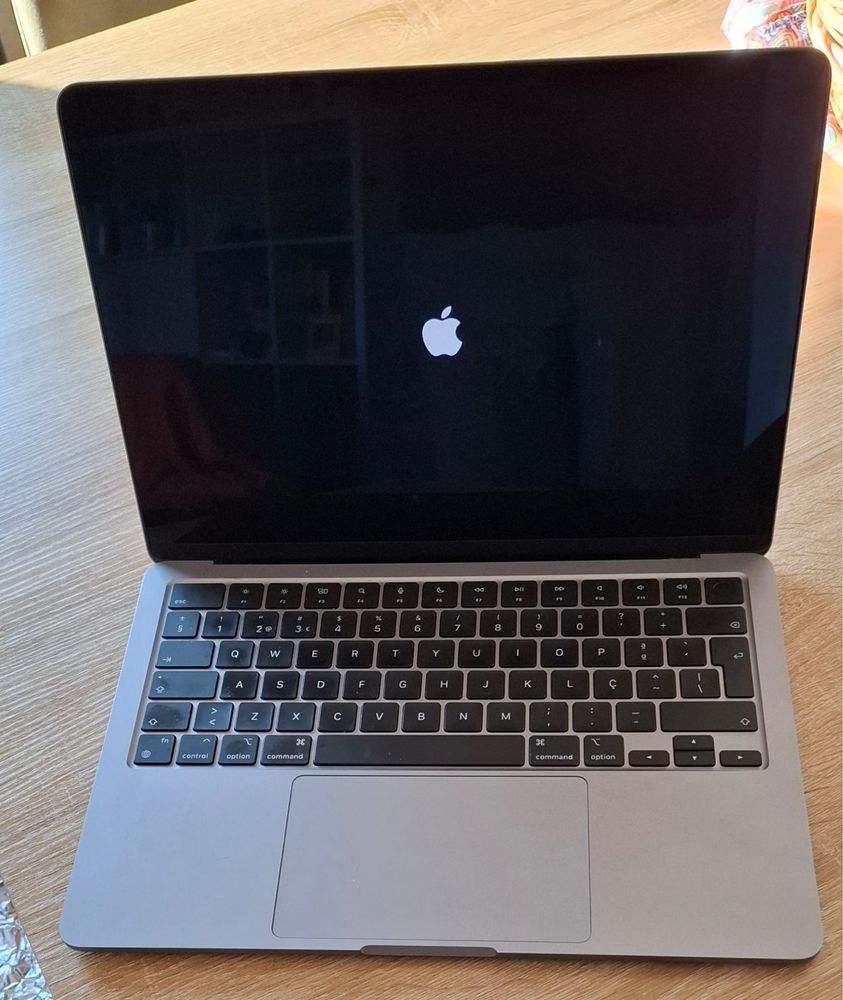 Macbook Air M2 256Gb como novo