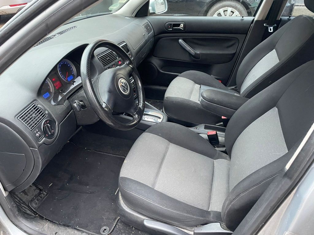 Golf 1.6 MPI Automat Zarejestrowany w Pl