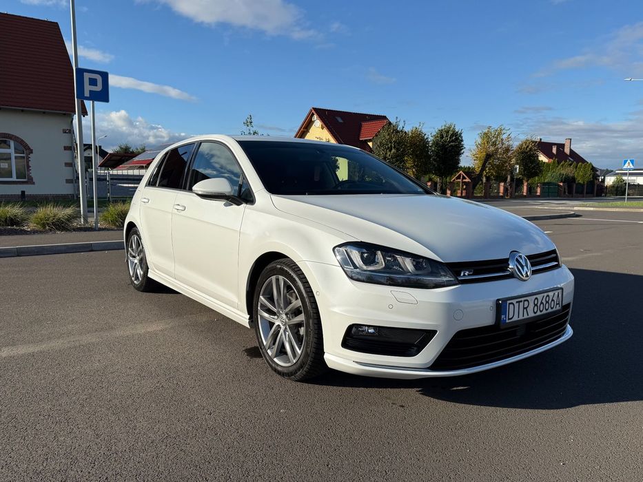 Volkswagen Golf VW Golf VII 1.6 TDI BMT Highline R-line