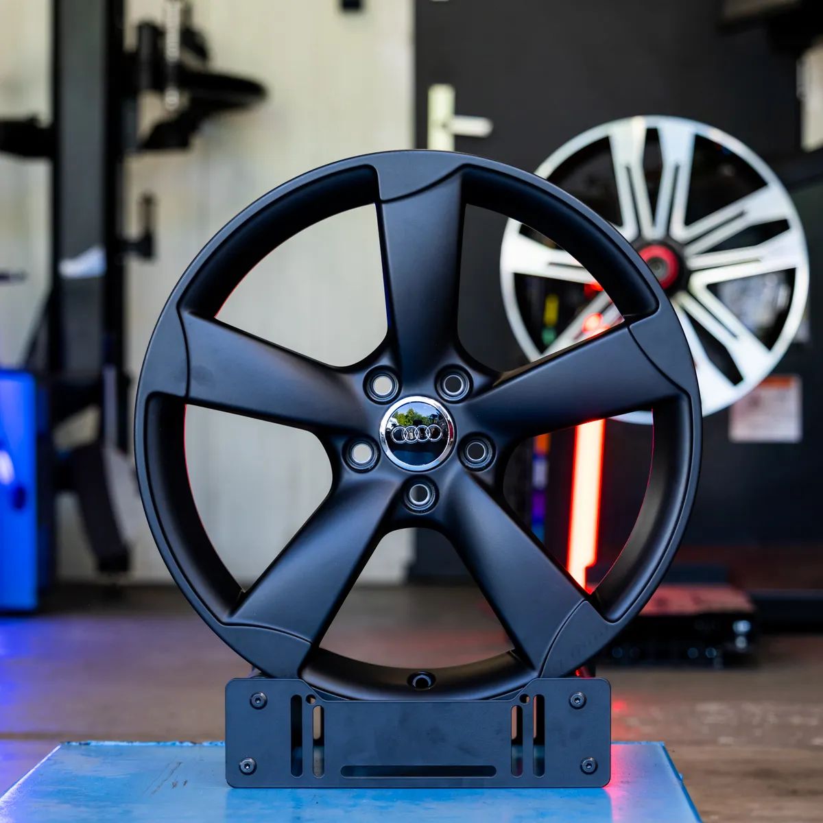 ORYGINALNE Felgi Audi 19" A3 S3 RS3 A4 A6 A8 Q2 Q3 TT