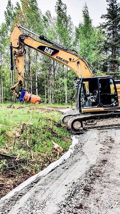 Dipperfox 850 PRO leśna frezarka do pni karczowanie usuwanie