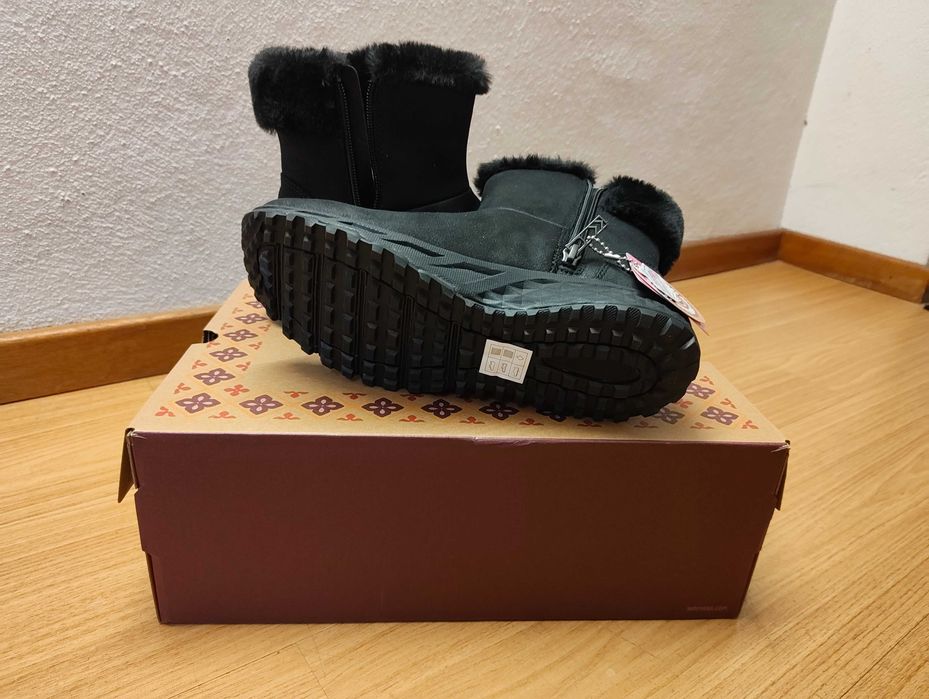 Botas Skechers Escape Plan – Cozy Collab, novas, tamanho 37