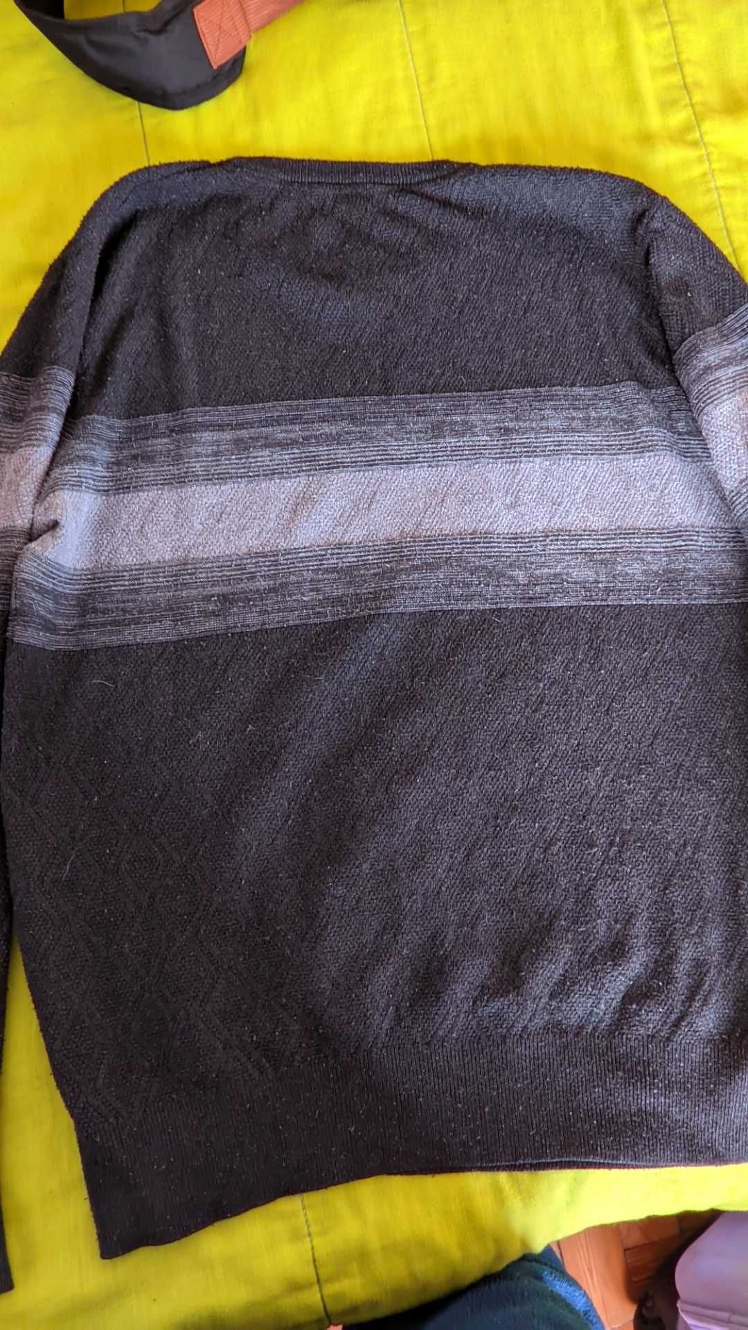 Sweater de Lã Preto