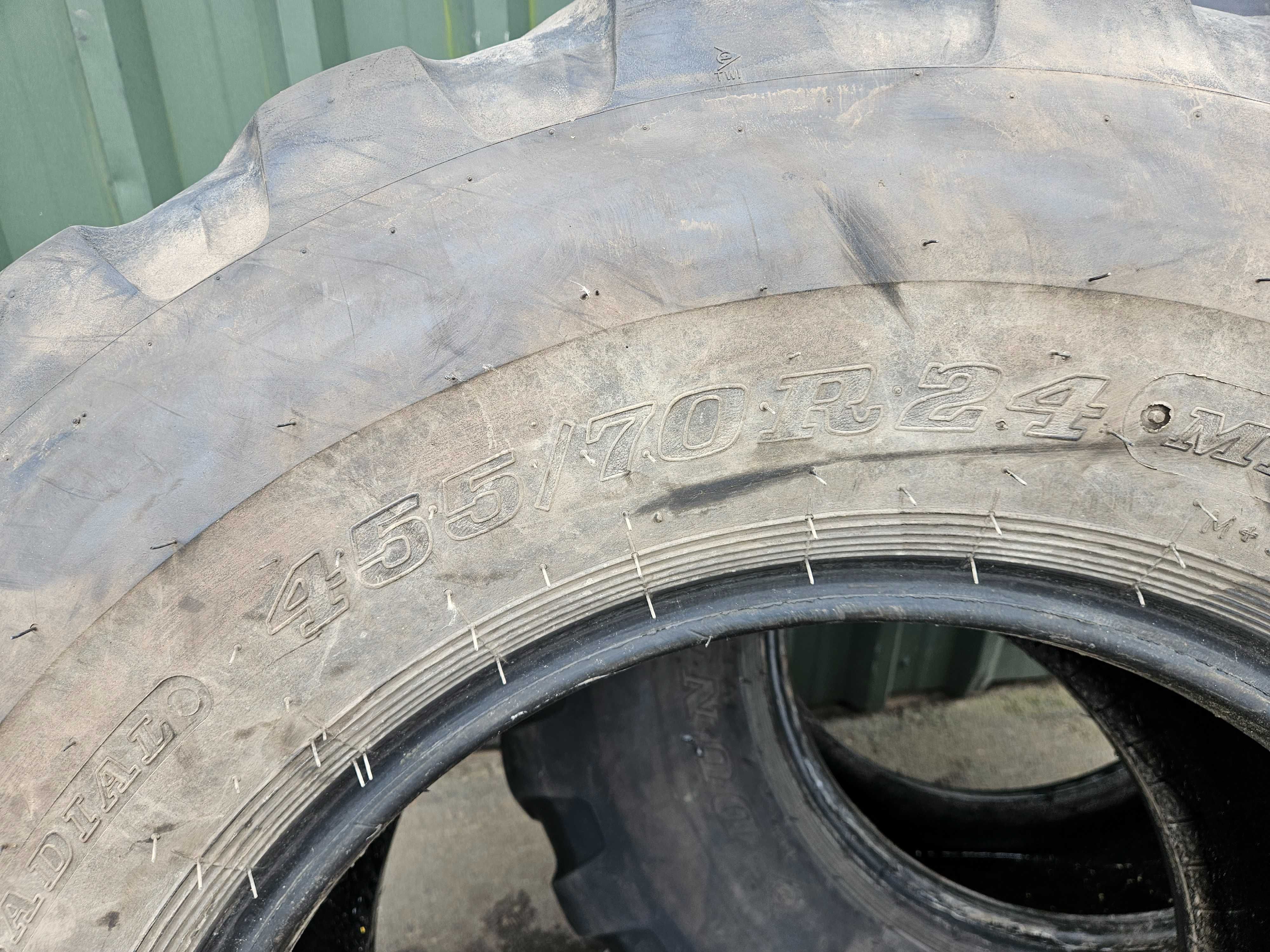 Opona Opony Dunlop 455/70 - R 24 MPT 455/70r24 SP T9 Komplet