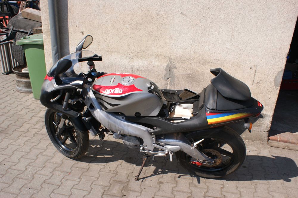 Wszystkie części Aprilia RS 125 Rotax 122 Rama Silnik Koła Moduł