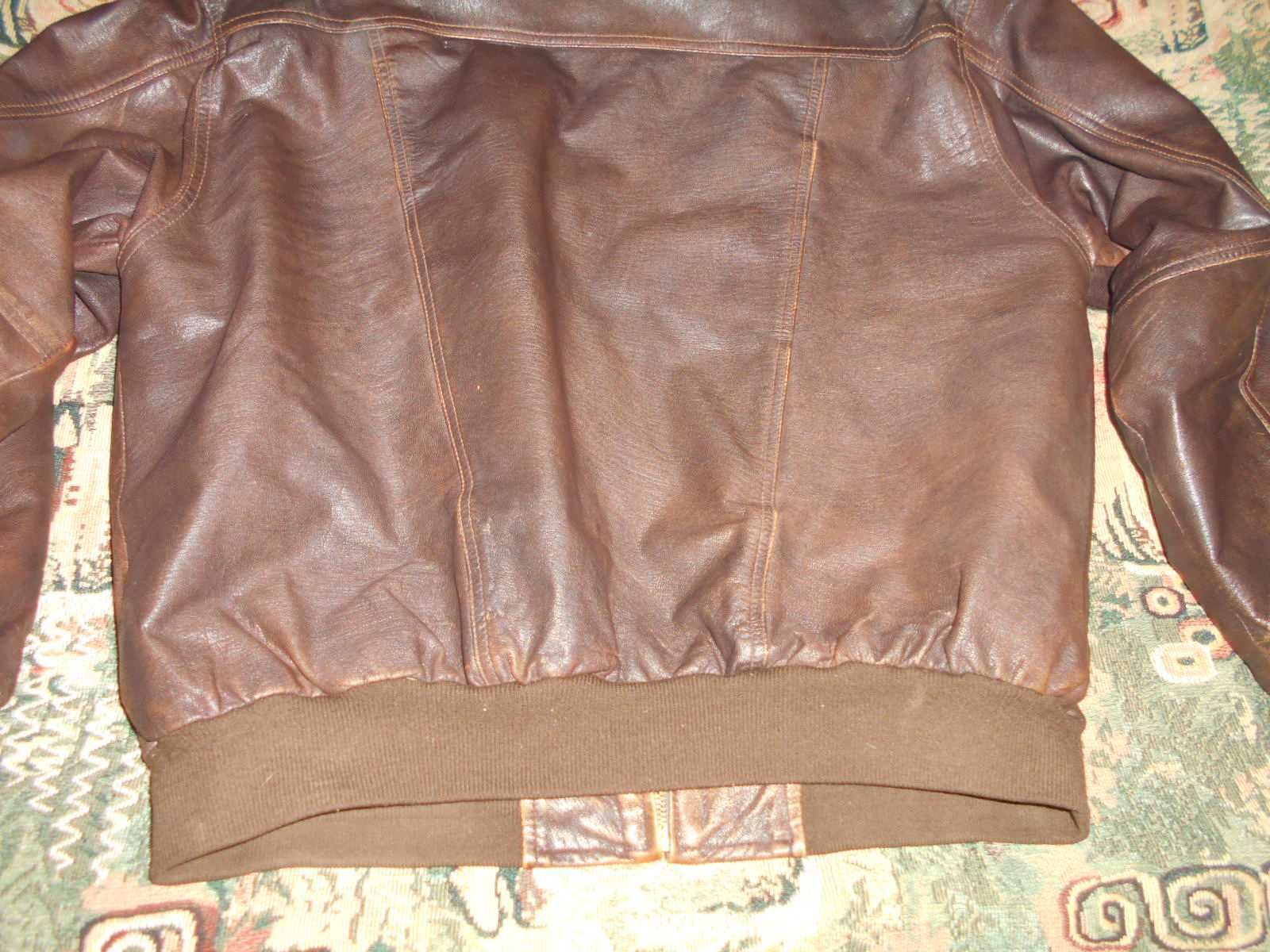шкіряна кожаная куртка курточка кожанка бомбер
