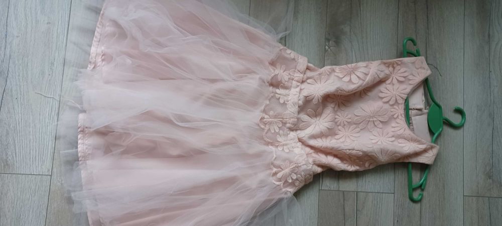 MOTIVE&MORE Sukienka piękna koronka Tiulowa XS Studniówkę