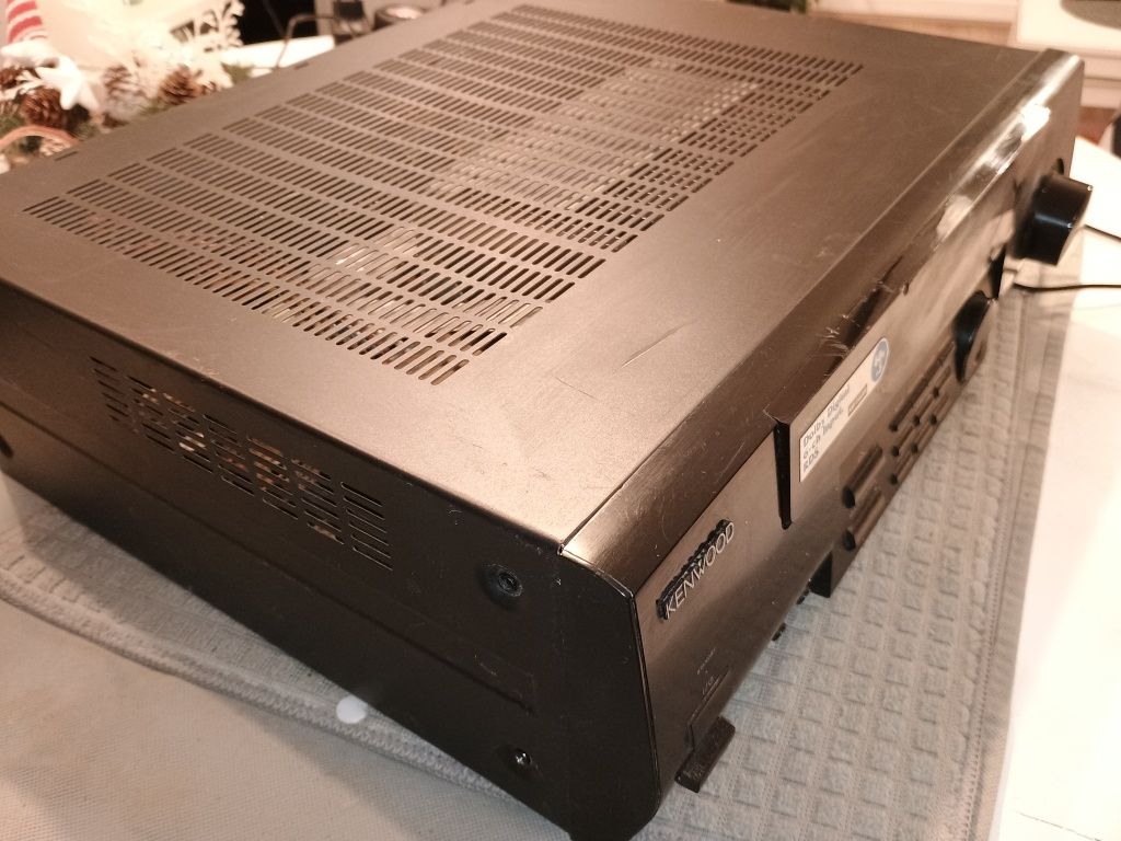 Kenwood A/V surround receiver KRF-V4530D