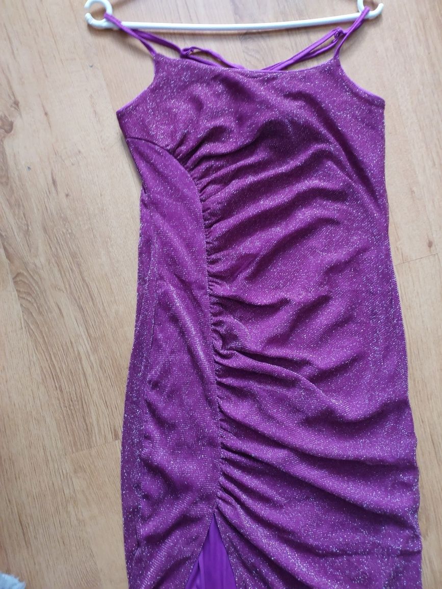Długa suknia wieczorowa NOWA brokatowa dopasowana fiolet 40 L