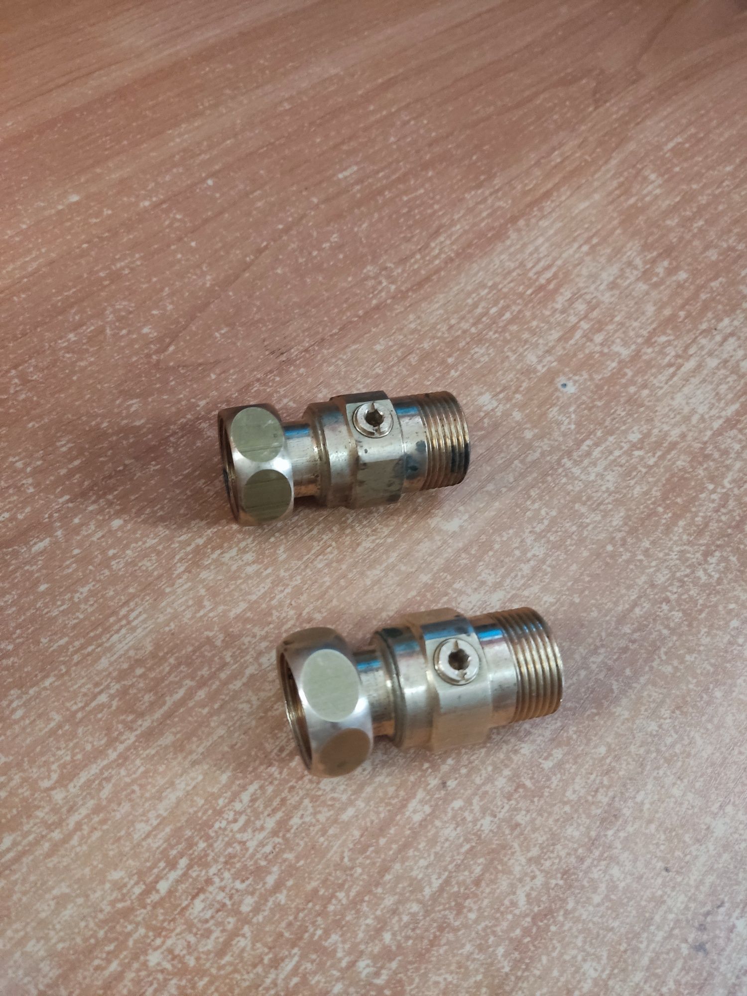 Сервісний кран вихід контуру опалення G3/4" Vaillant. 0020221260
