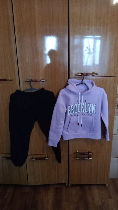 Продам спортивний костюм на флісі