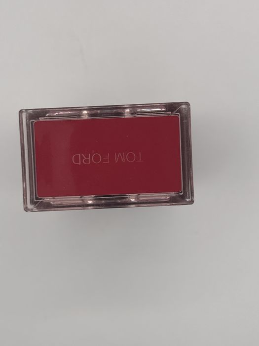 Tom Ford lost cherry 100 ml — luksus i elegancja w flakonie