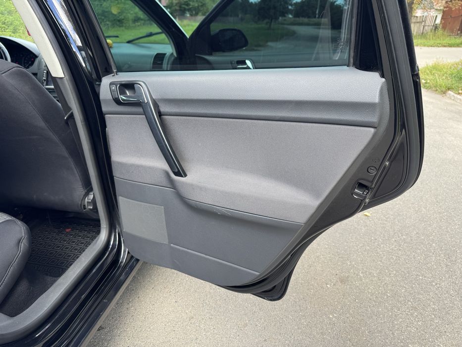 Продам Поло 08 рік 1,6 бнз