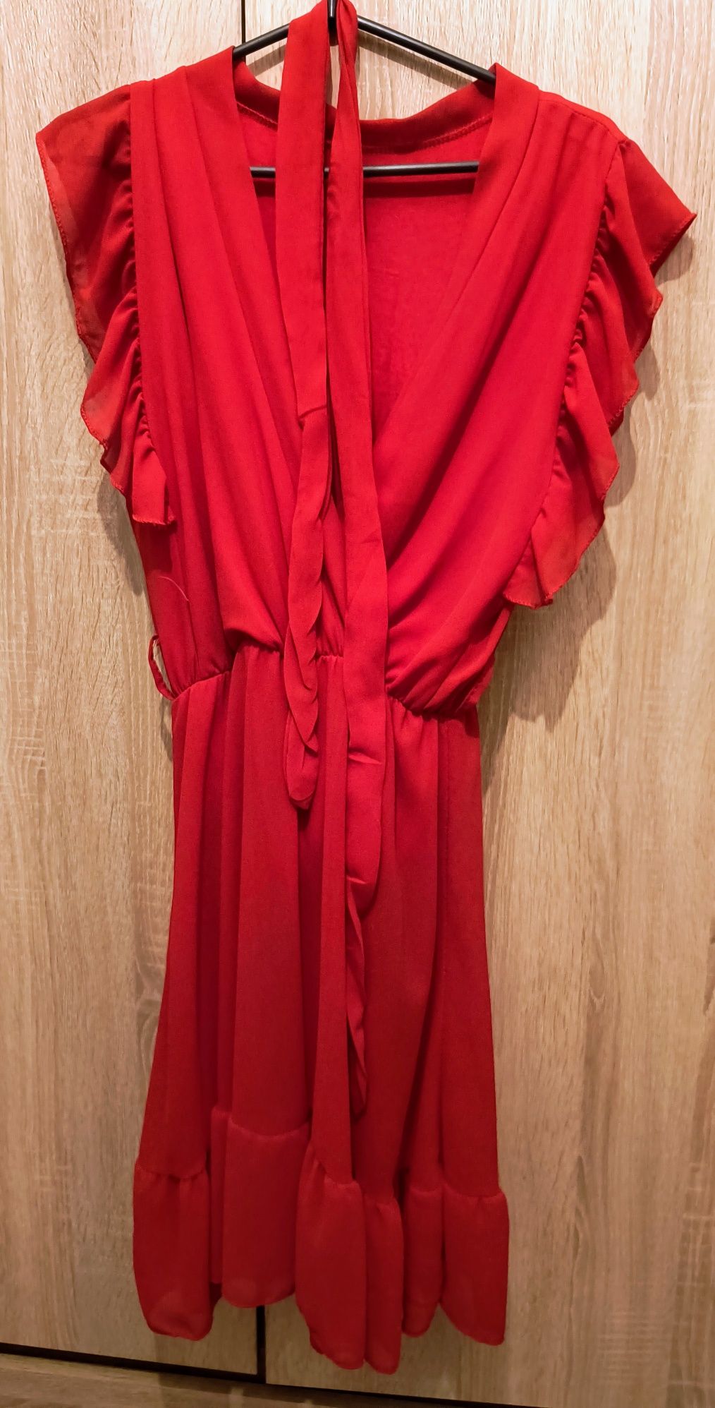 OKAZJA! Seksowna czerwona sukienka