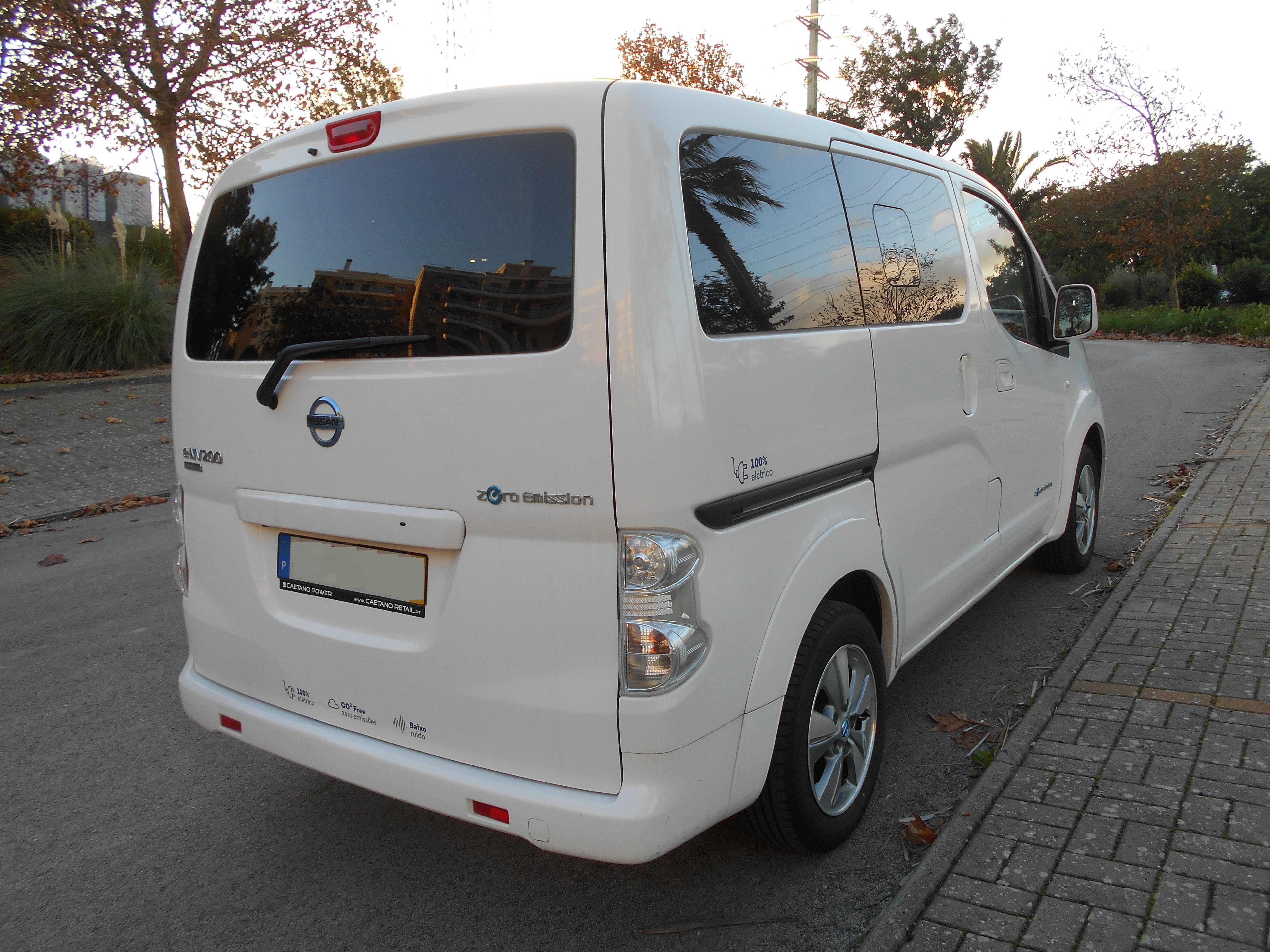 E-NV200 7L rampa p/ cadeira de rodas 22mil km (classe 1)