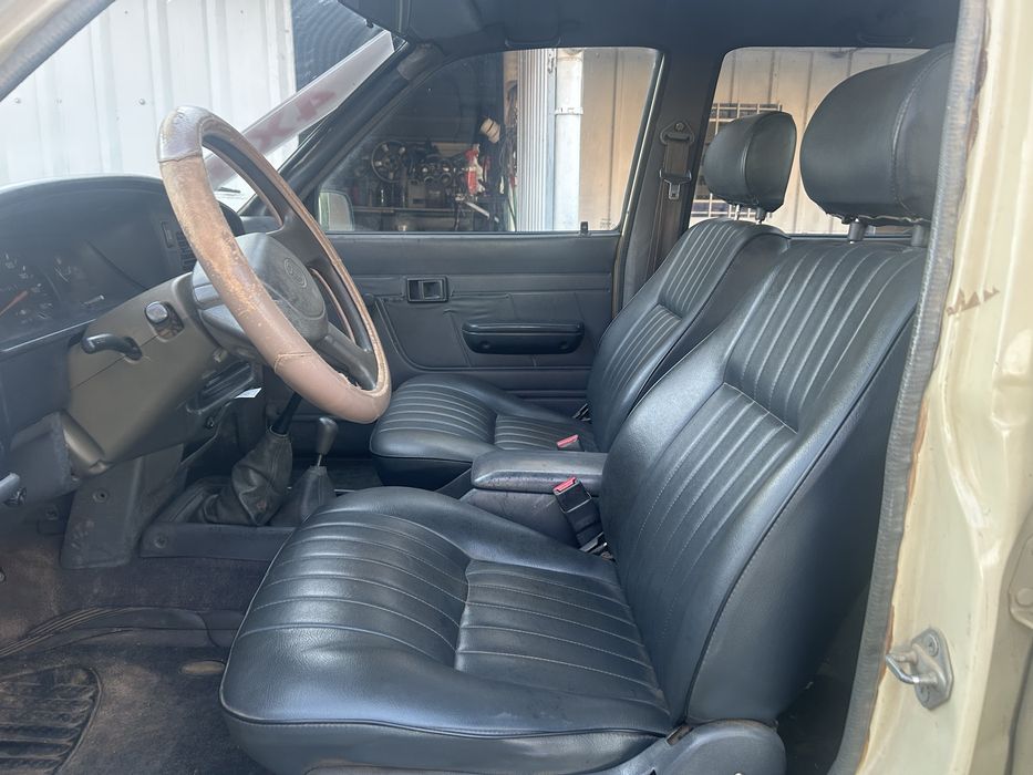 Toyota hiluxe 4x4