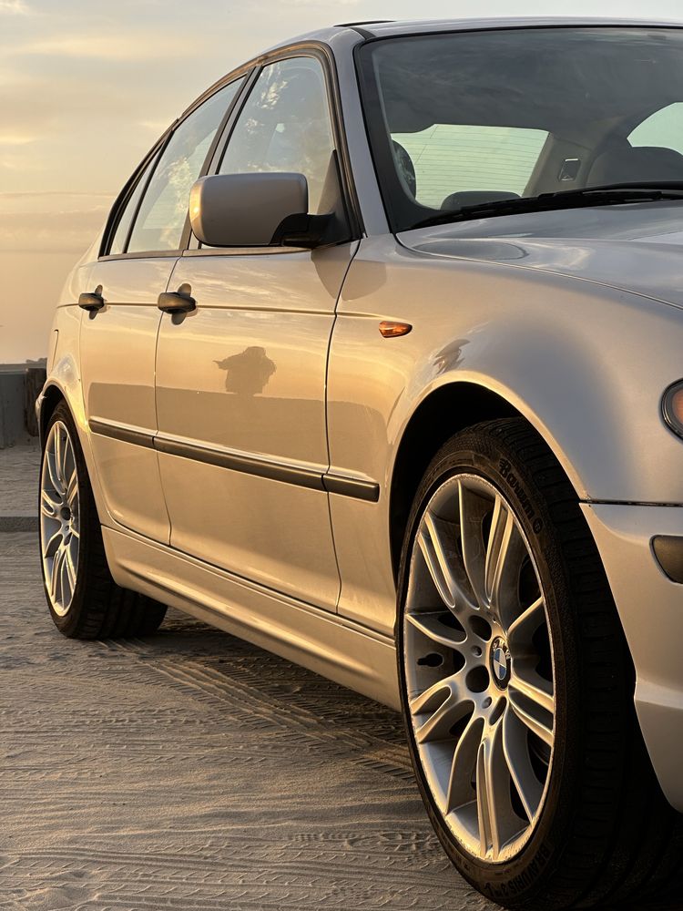 BMW E46 3118i.