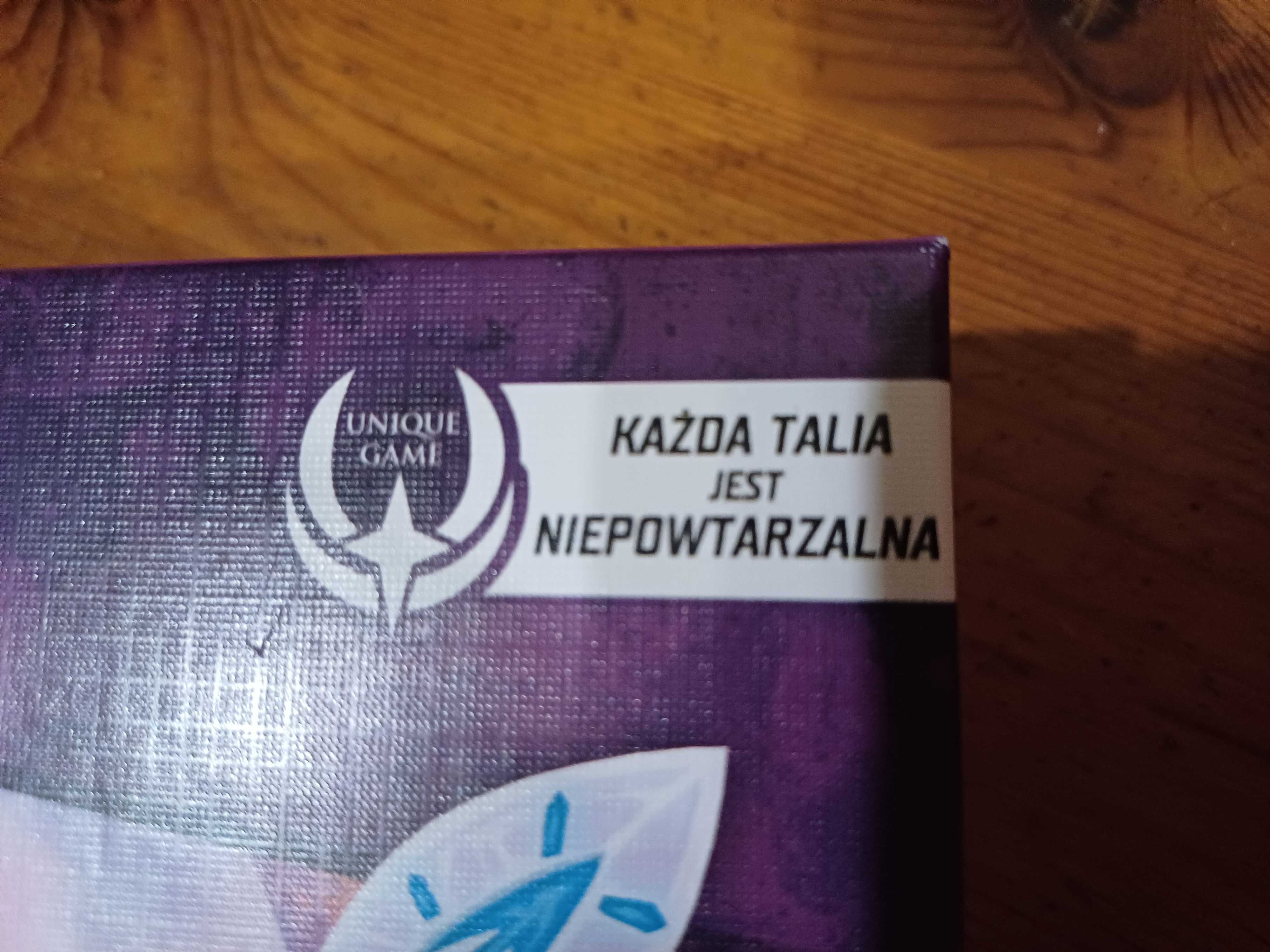 KeyForge. Zderzenie Światów, pakiet startowy