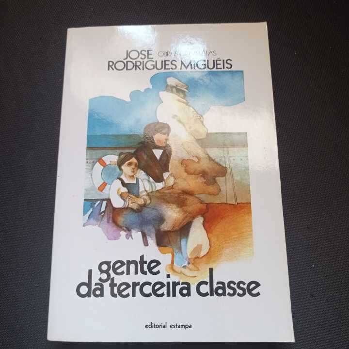 vendo livro gente de terceira classe
