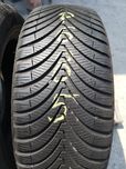 Opona wielosezonowa 215/55/17 Kumho Solus 4S HA32 1szt 6,3mm