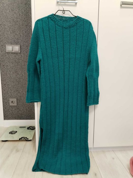 В`язана сукня. Ручна робота