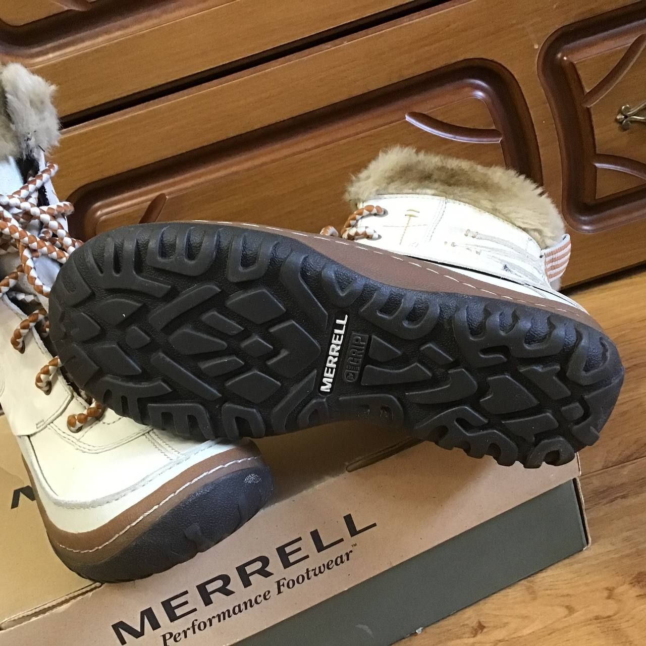 Термоботинки Merrell  37 р. 24 см. по стельке